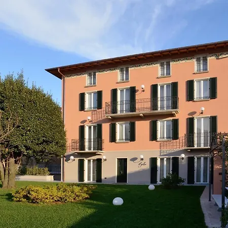 Sleeps 8 Pool Air Con Wifi Willa *